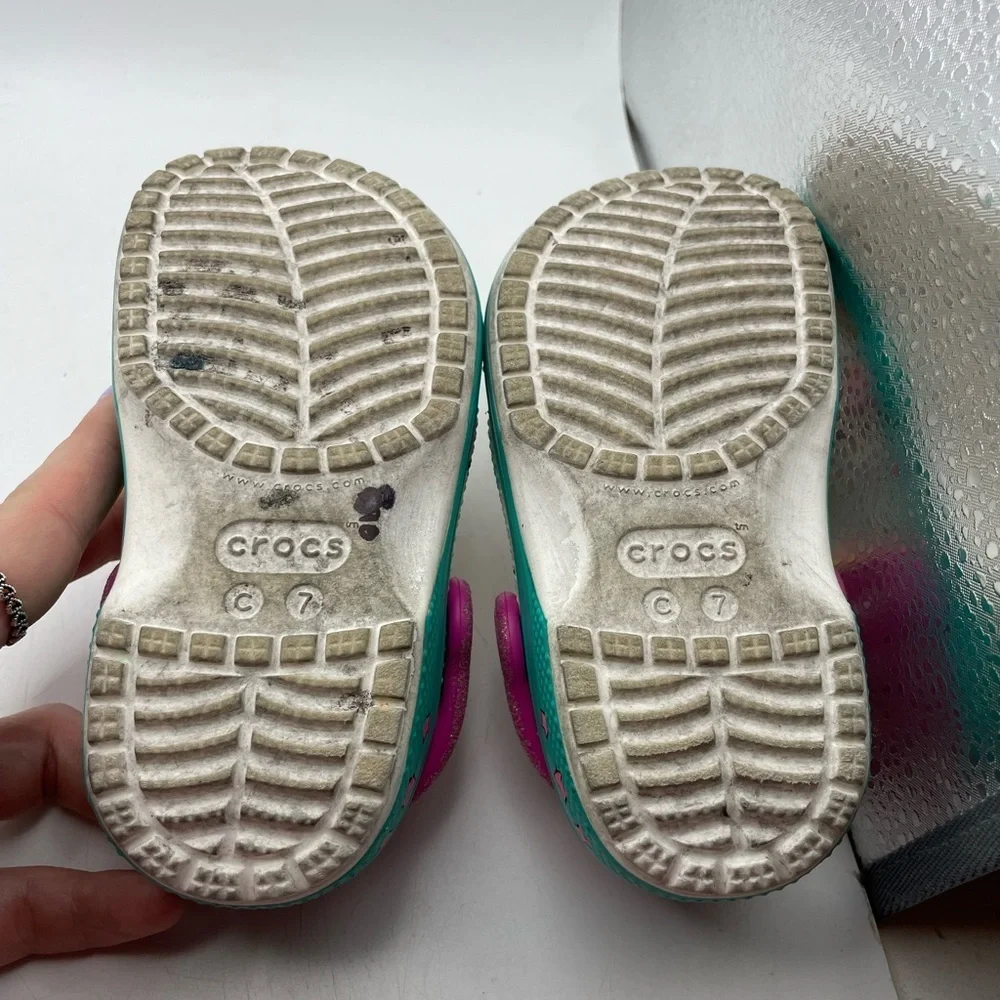 Crocs X LOL Surprise! Girls clogs size 7C